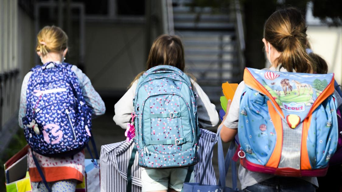 Le cartable sales
